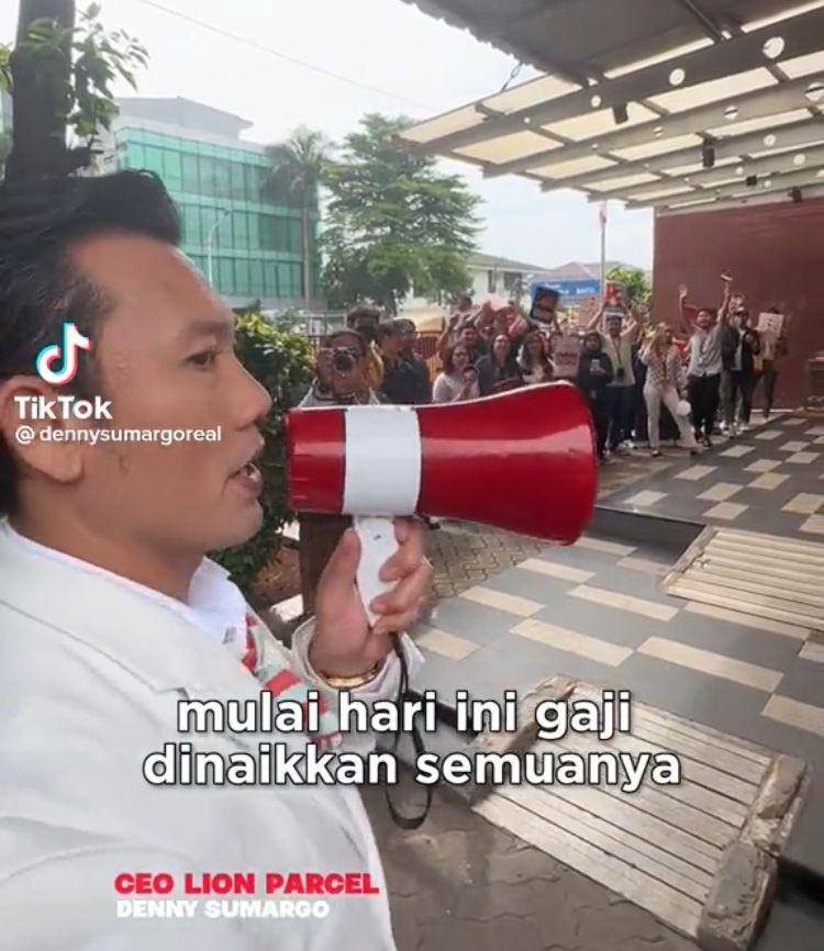 Denny Sumargo Jadi CEO Baru Lion Parcel (Tiktok.com/dennysumargoreal)