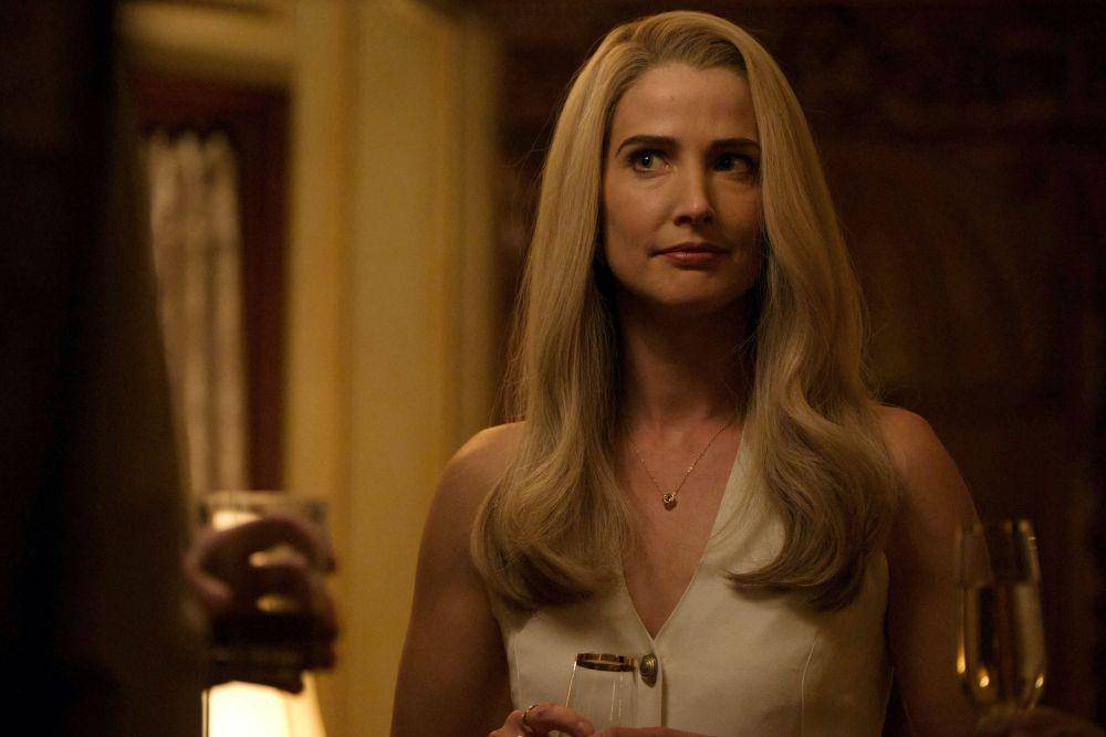 Colbie Smulders dalam serial Impeachment: American Crime Story (dok. 20th Television/Impeachment: American Crime Story)