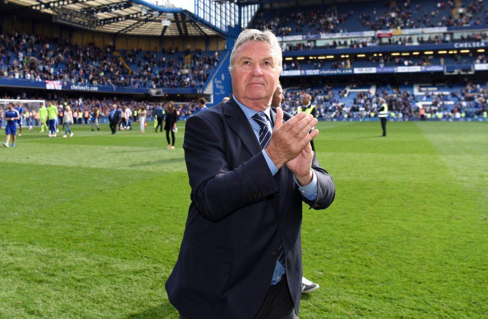 Guus Hiddink (twitter.com/ChelseaFC)