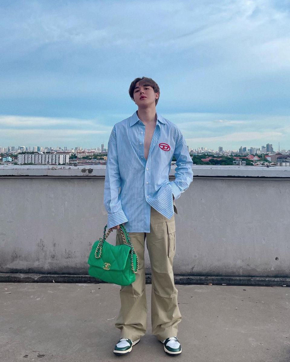 Arm Weerayut (instagram.com/arm_wc)