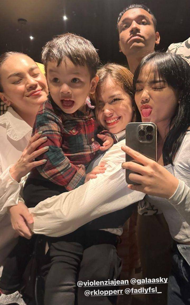 potret ultah Fadly Faisal (instagram.com/fuji_an)