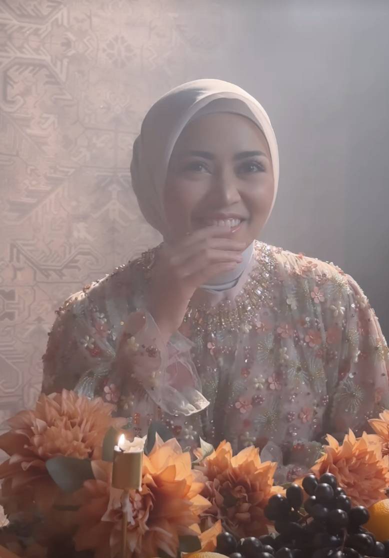 potret Rachel Vennya kembali berhijab (instagram.com/rachelvennya)