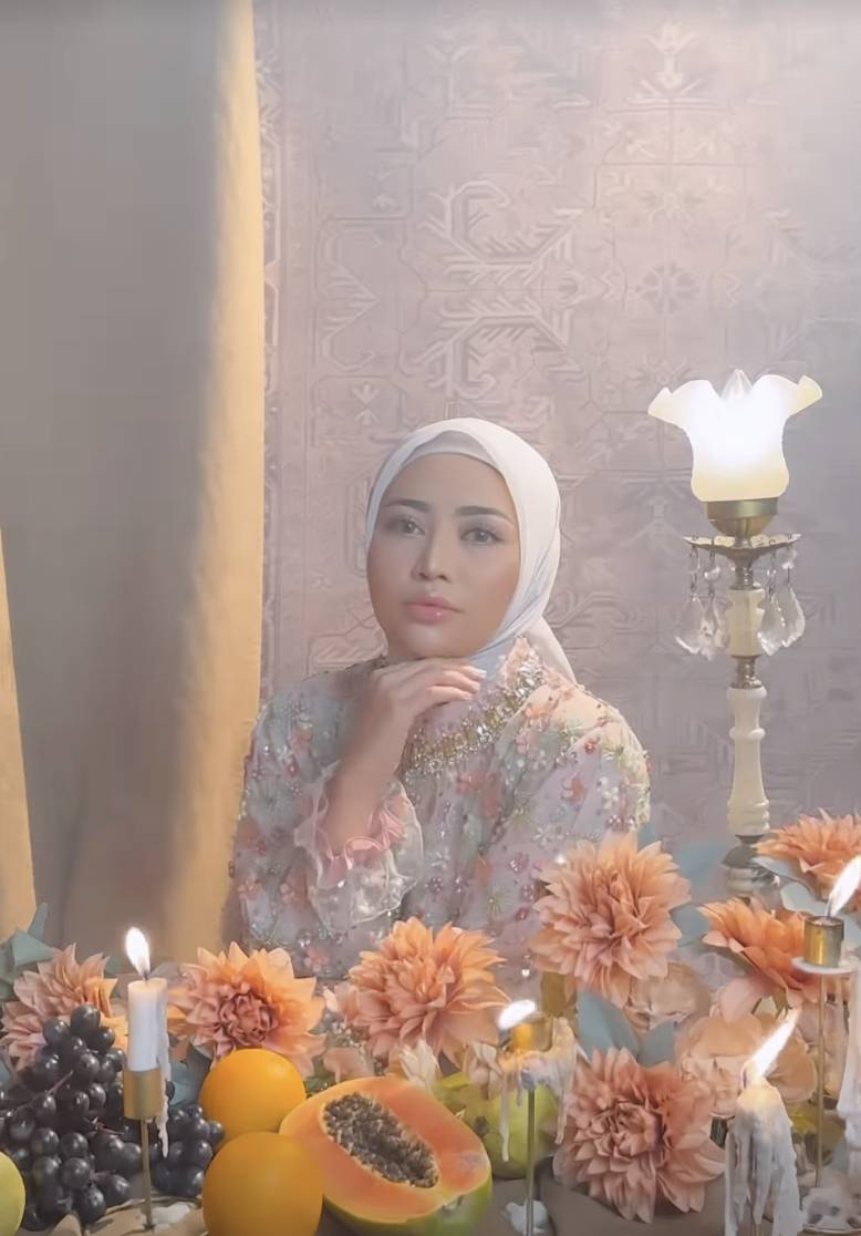 potret Rachel Vennya kembali berhijab (instagram.com/rachelvennya)