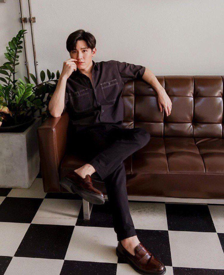 potret New Thitipoom (instagram.com/newwiee)