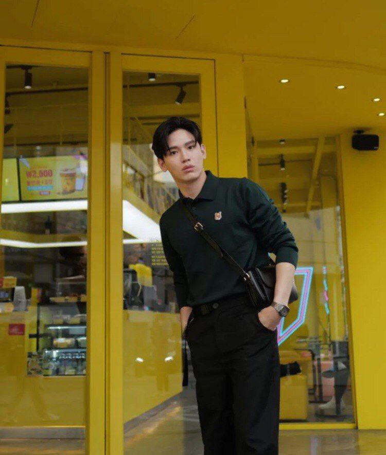 potret New Thitipoom (instagram.com/newwiee)