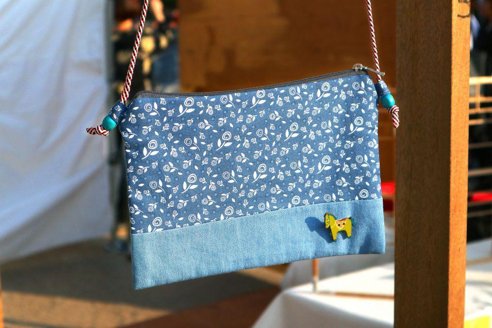 ilustrasi sling bag dari kain perca (pixabay.com/Photowill)