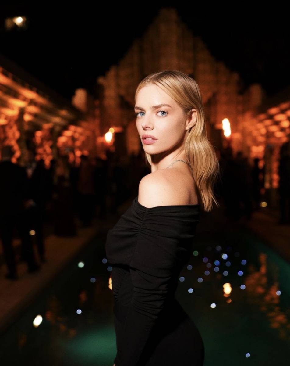 Samara Weaving (instagram.com/samweaving)