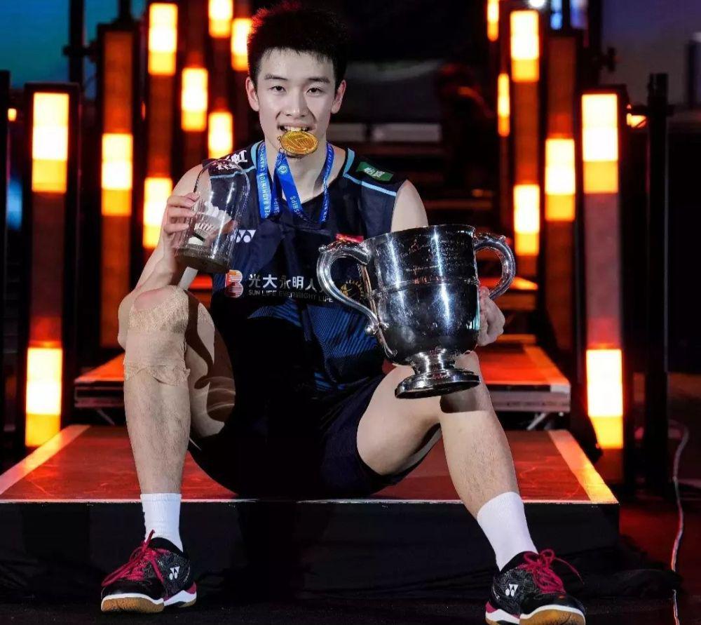 Li Shi Feng (instagram.com/lishifeng00)