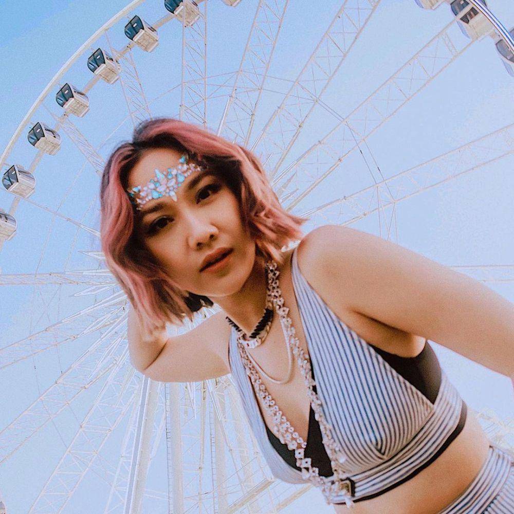 BCL (instagram.com/bclsinclair)