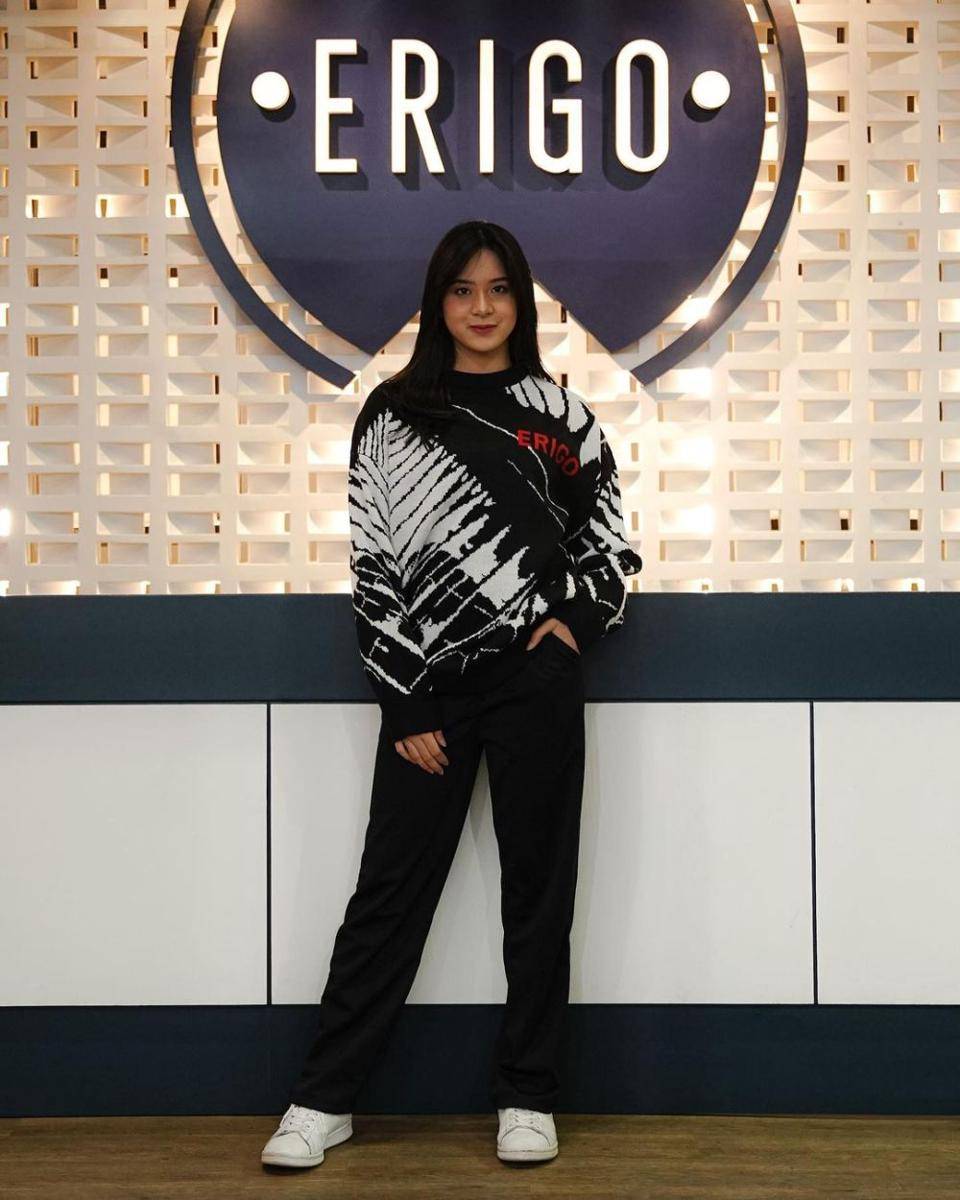 Zee JKT48 (instagram.com/jkt48.zee)