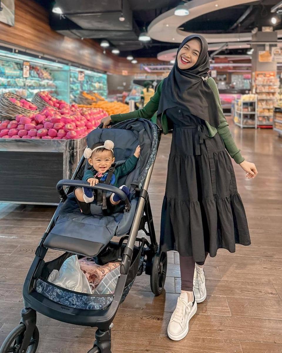 potret Ria Ricis dan Moana (instagram.com/riaricis1795)