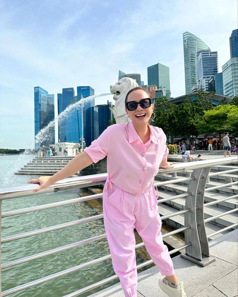 potret Yuanita Christiani dan keluarga liburan di Singapura (instagram.com/yuanitachrist)