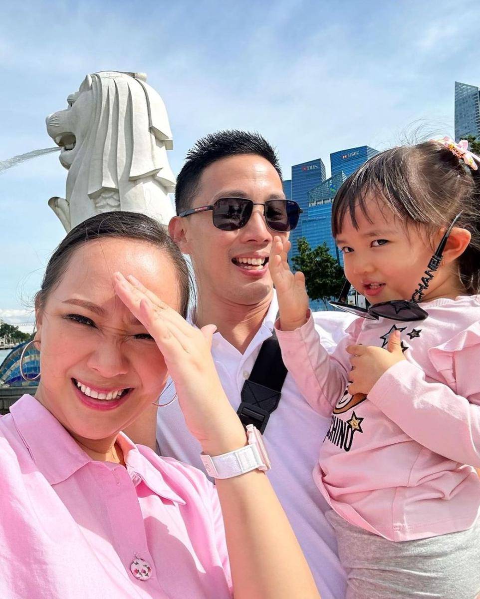 potret Yuanita Christiani dan keluarga liburan di Singapura (instagram.com/yuanitachrist)
