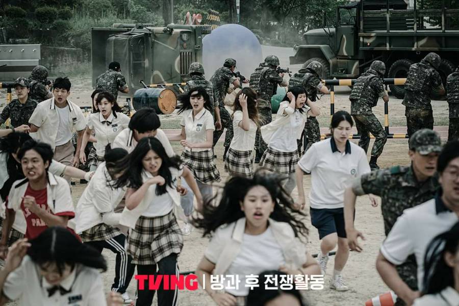 cuplikan drama Duty After School (instagram.com/tving.official)