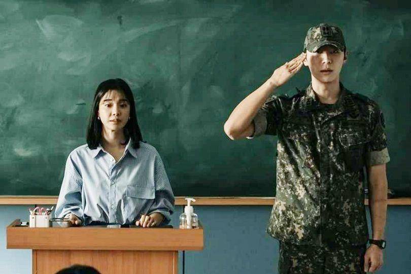 Shin Hyun Soo dan Lim Se Mi di Duty After School (instagram.com/tving.official)