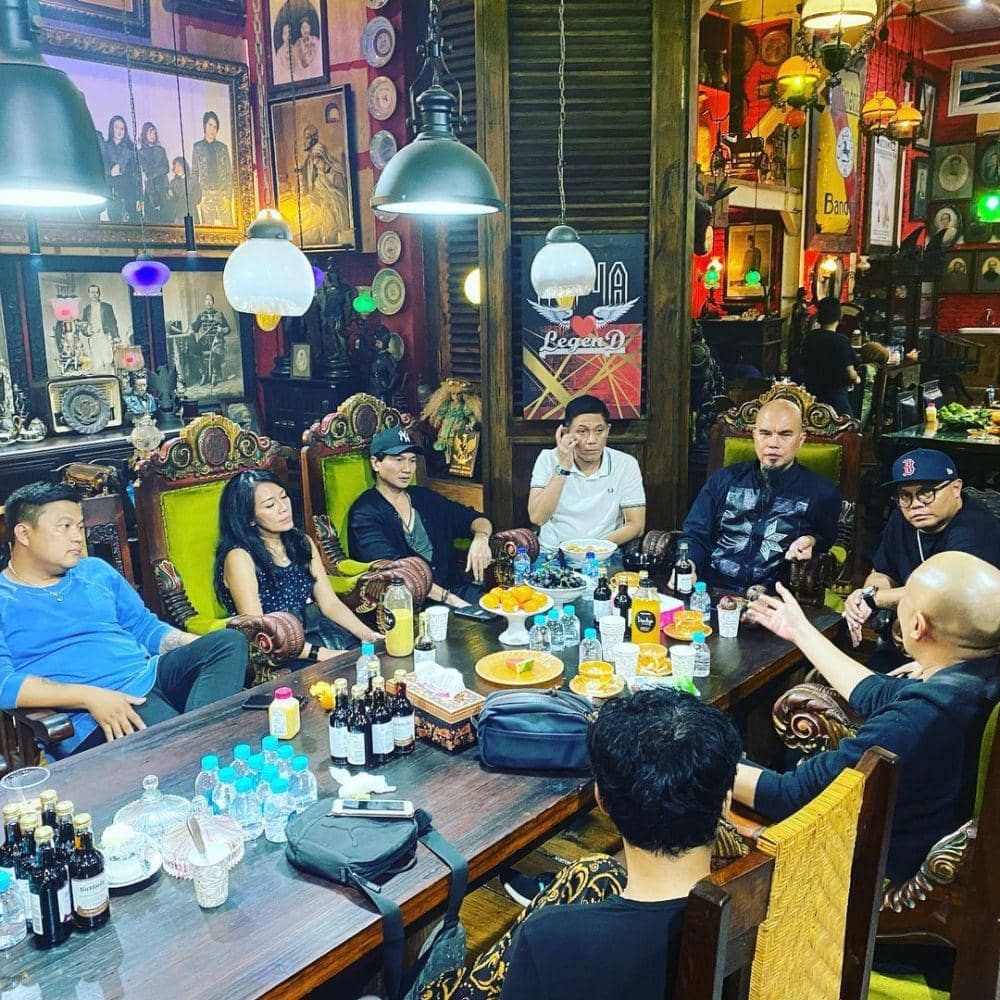 bukber para musisi di rumah Ahmad Dhani (instagram.com/badaithepianoman)