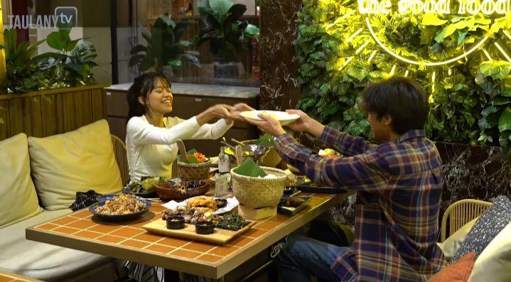 9 Potret Ummi Quary dan Kenzy Taulany Makan Berdua, Bikin Baper nih!