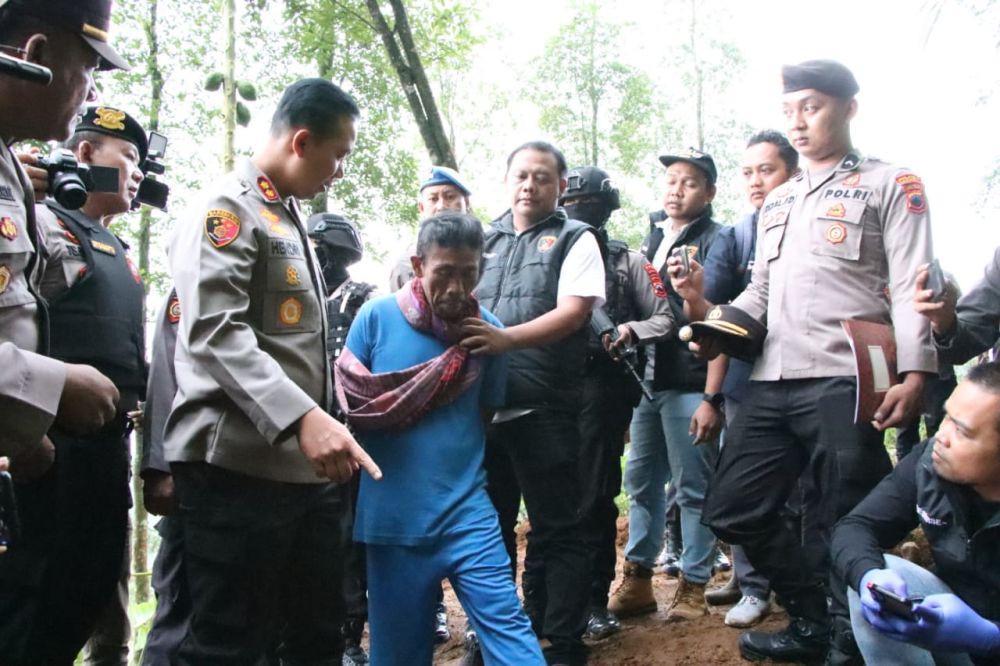 Sadis! Dukun Pengganda Uang di Banjarnegara Bujuk Korban Minum Sianida