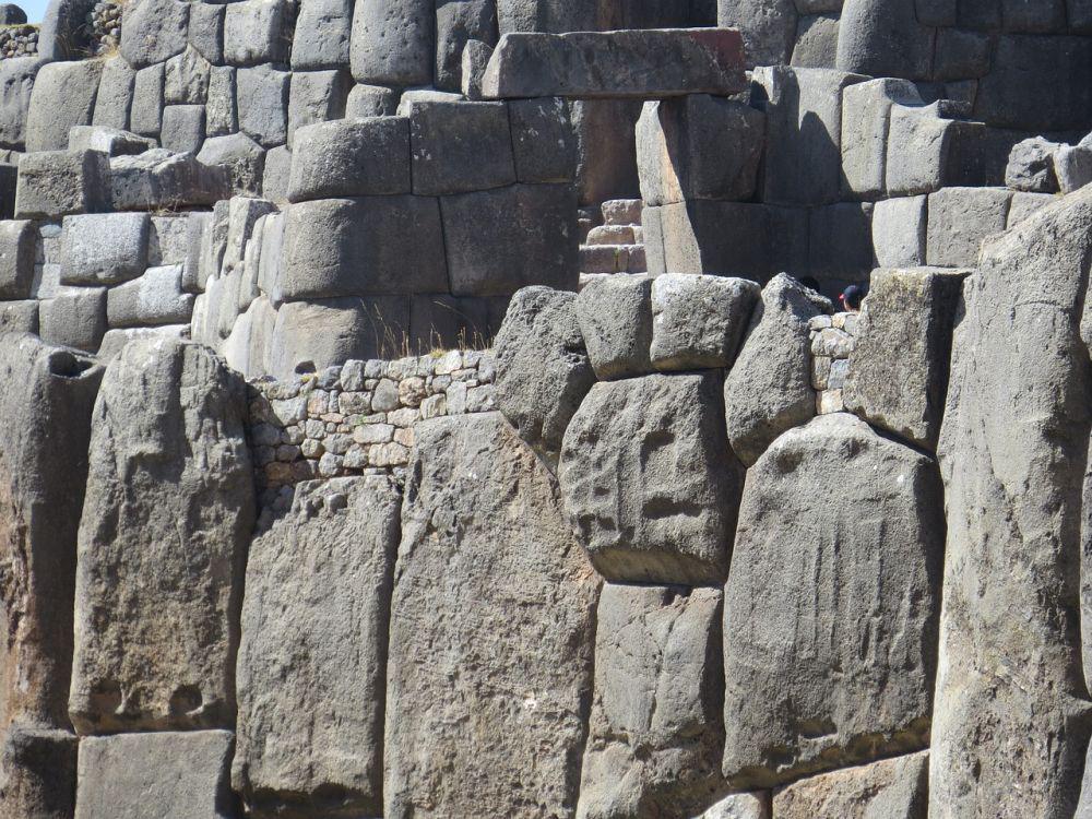 sacsayhuamán (pixabay.com/wilddueck)