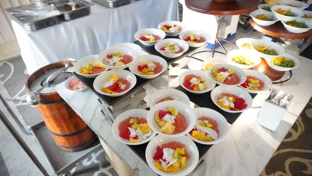 Ilustrasi takjil di Ilustrasi kuliner di QUBA Ramadan Pop Up Resto, The Tribrata Darmawangsa, Jakarta Selatan (Dok. IDN Times)