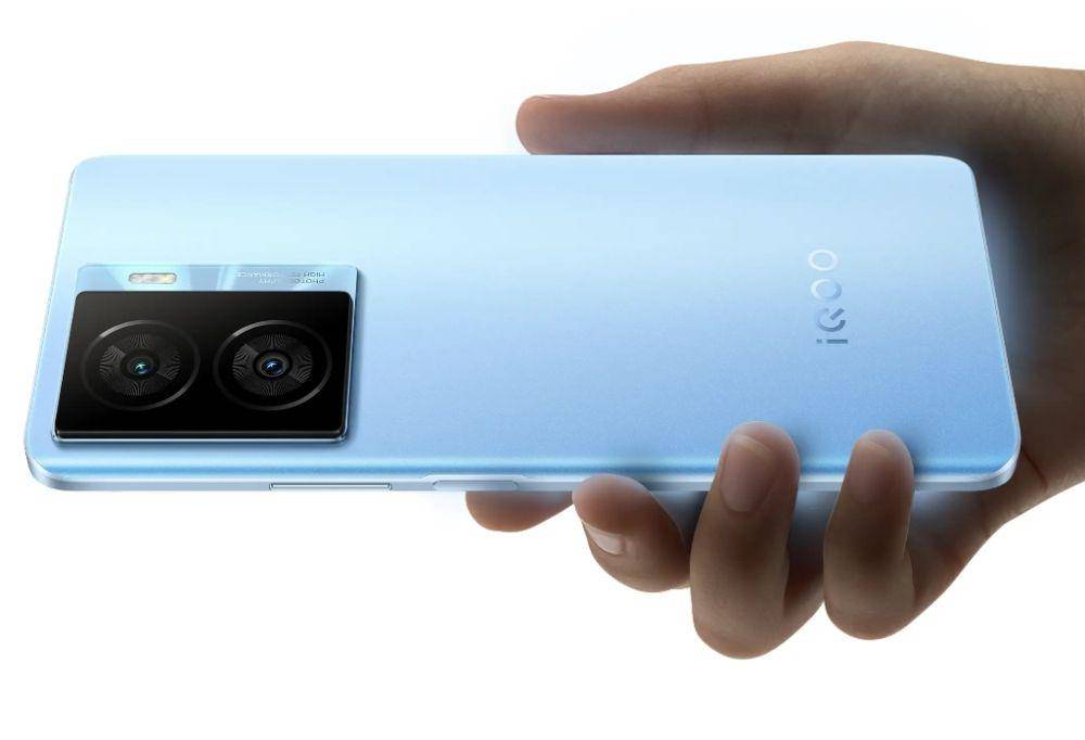 potret iQOO Z7x 5G (iqoo.com)