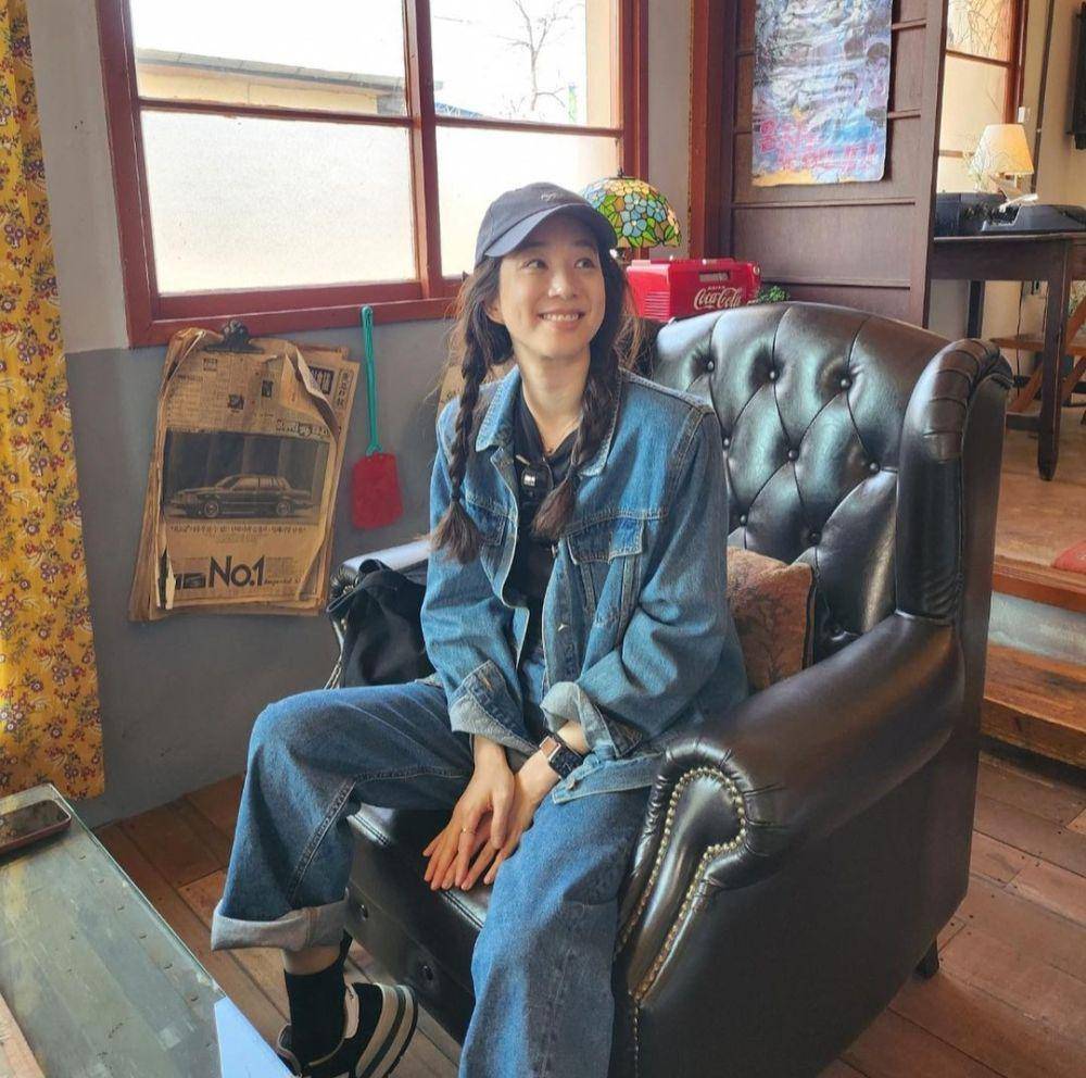 Jung Ryeo Won (instagram.com/yoanaloves)