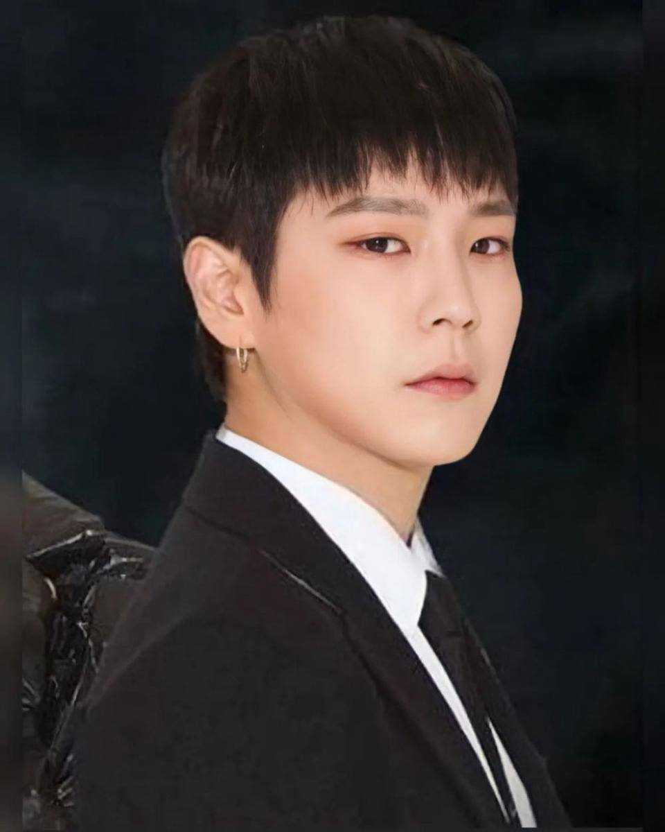 potret Himchan eks B.A.P (instagram.com/my_b.a.p_himchan_world_)