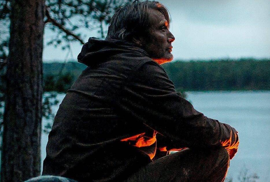 Mads Mikkelsen dalam film Another Round (dok. Zentropa/Another Round)