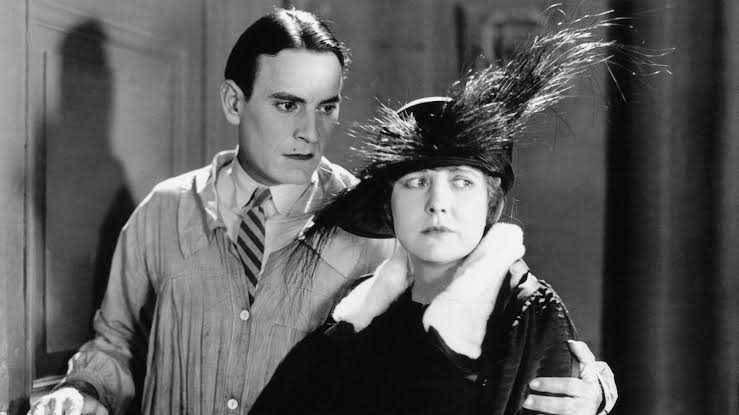 A Woman of Paris (dok. United Artists/A Woman of Paris)