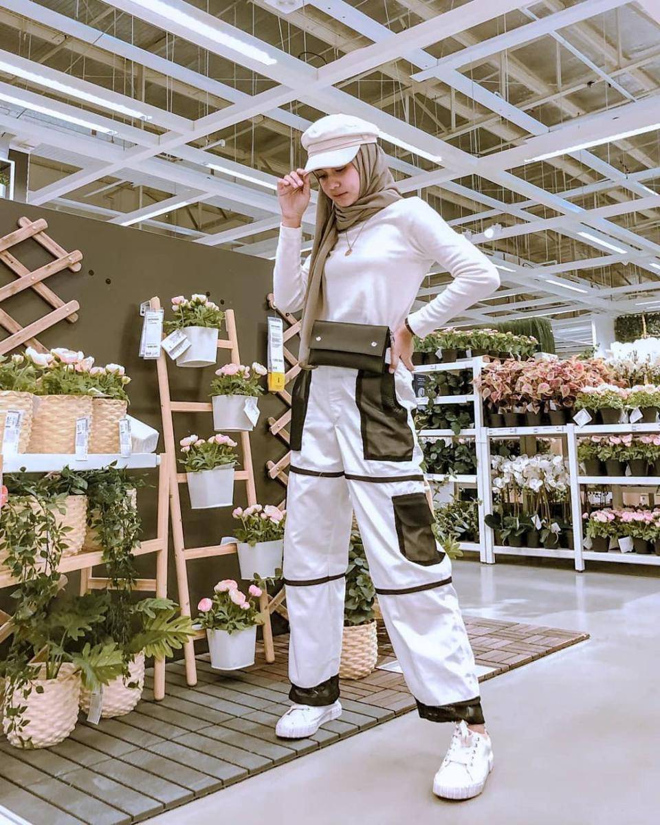 Padu padan hijab dan long pants ala Mila Alawiyah (instagram.com/milaalawiyahh)