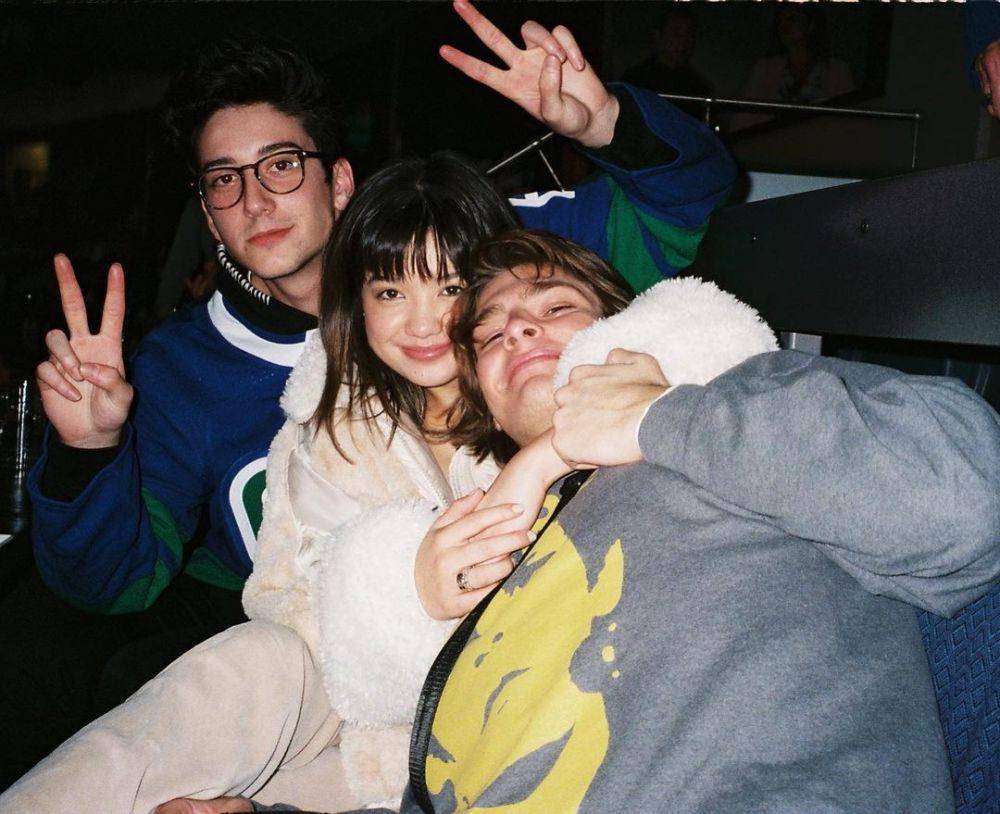 Blake Draper, Elizabeth Peyton Lee dan Milo Mainhem (instagram.com/blakehdraper)
