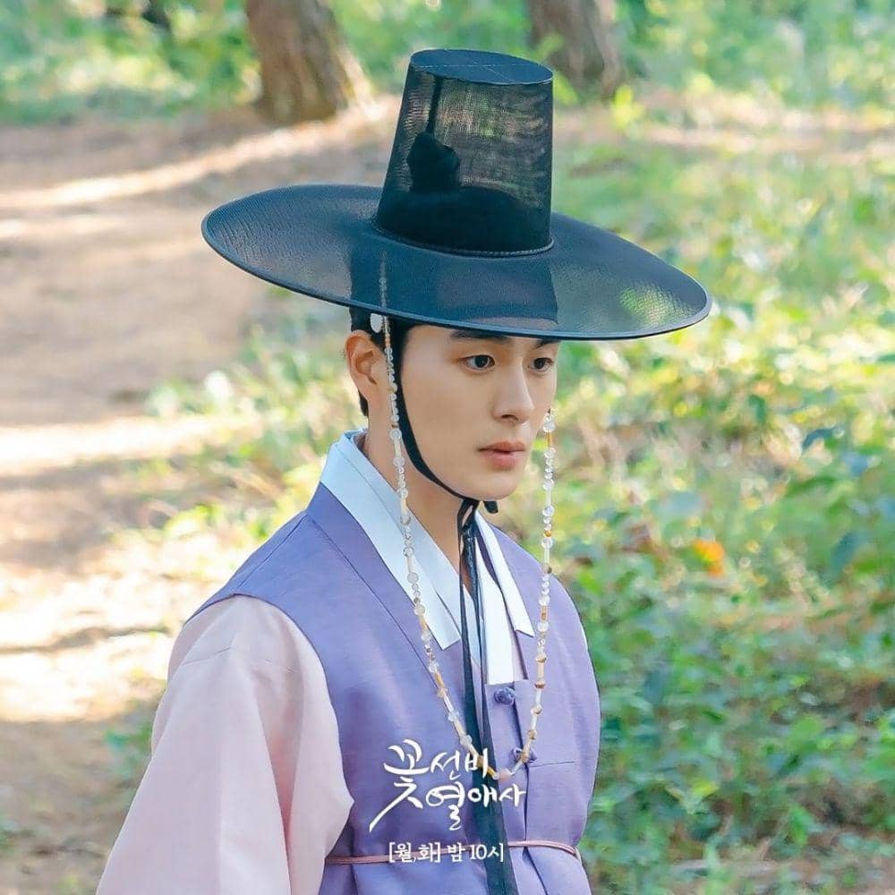 Jung Gun Joo di The Secret Romantic Guesthouse (instagram.com/sbsdrama.official)