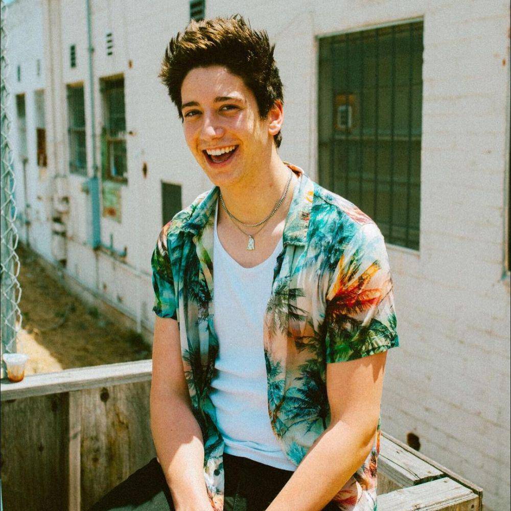 Milo Manheim (instagram.com/milomanheim)