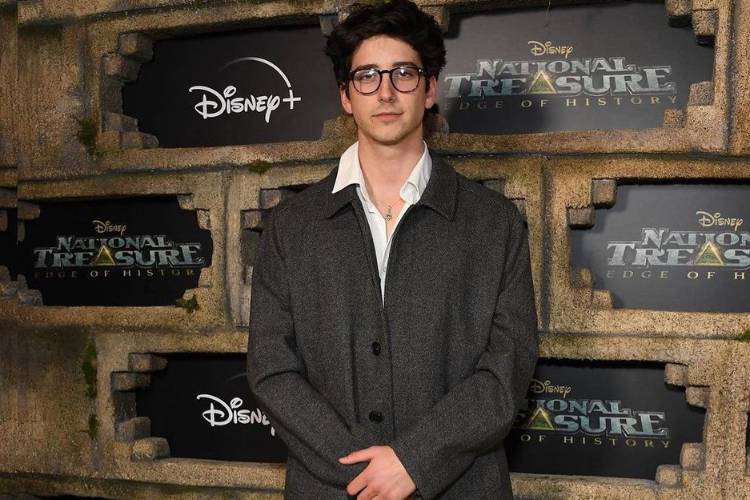 Milo Manheim (instagram.com/milomanheim)