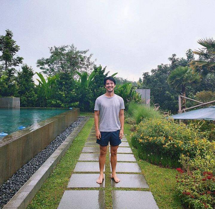 outfit effortless ala Morgan Oey (instagram.com/morganoey)