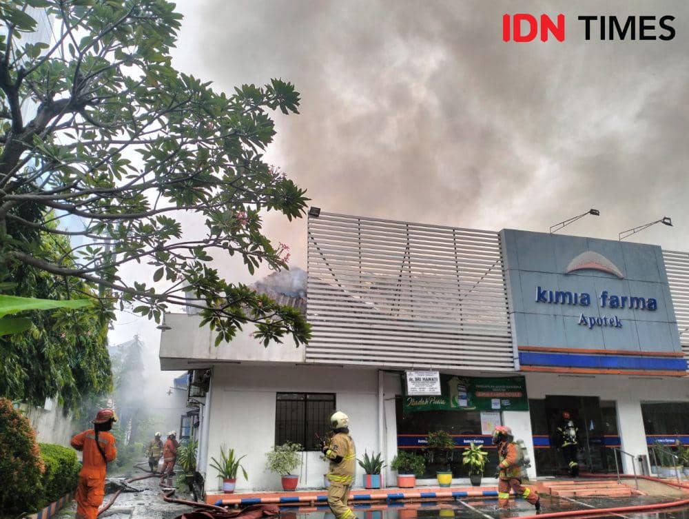 Kebakaran Kimia Farma Diponegoro Dipastikan karena Korsleting Listrik