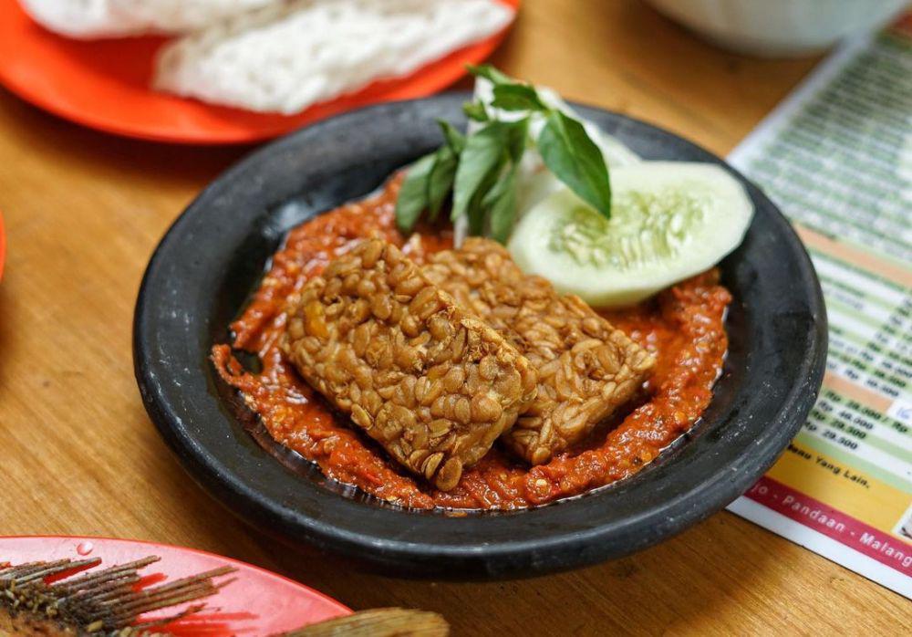 Resep Penyetan Tempe Bawang yang Simpel buat Lauk Sahur!