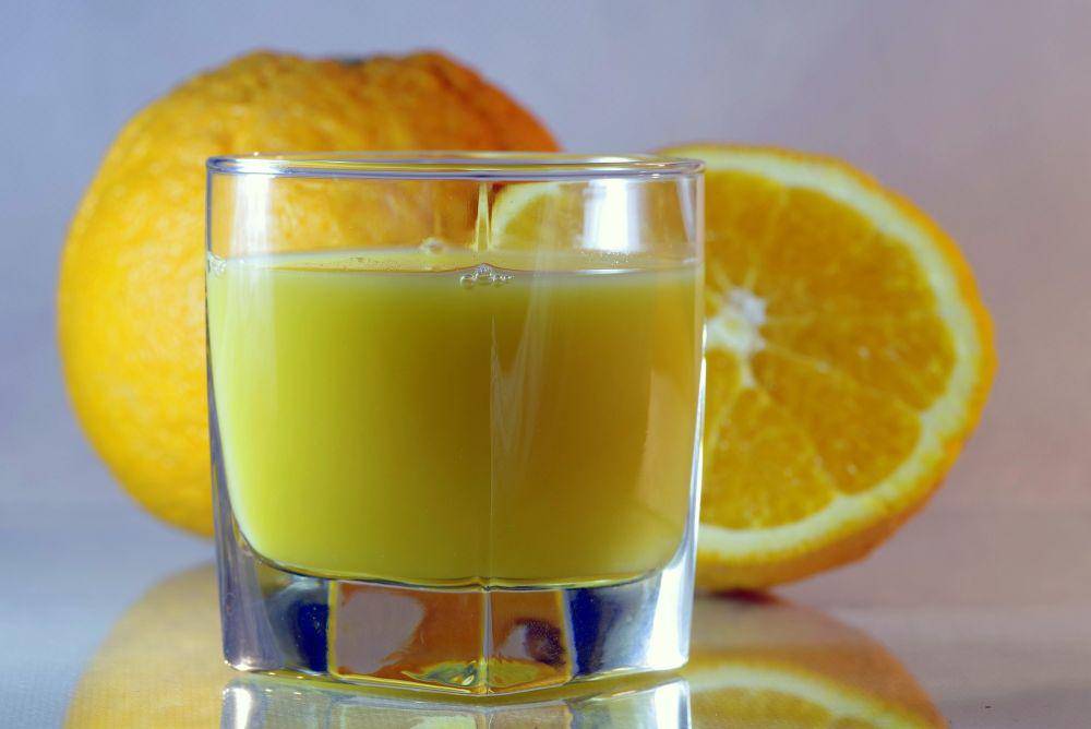 jus jeruk (pixabay.com/Arcaion)