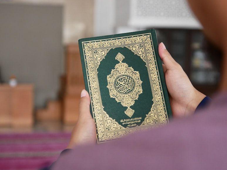 5 Makna Nuzulul Qur'an, Peristiwa Turunnya Kitab Suci Al-Qur'an