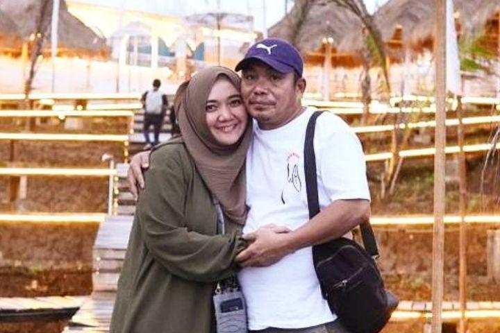 Sempat Trauma Nikah Lagi, 10 Potret Bahagia Sulis dan Suami Barunya