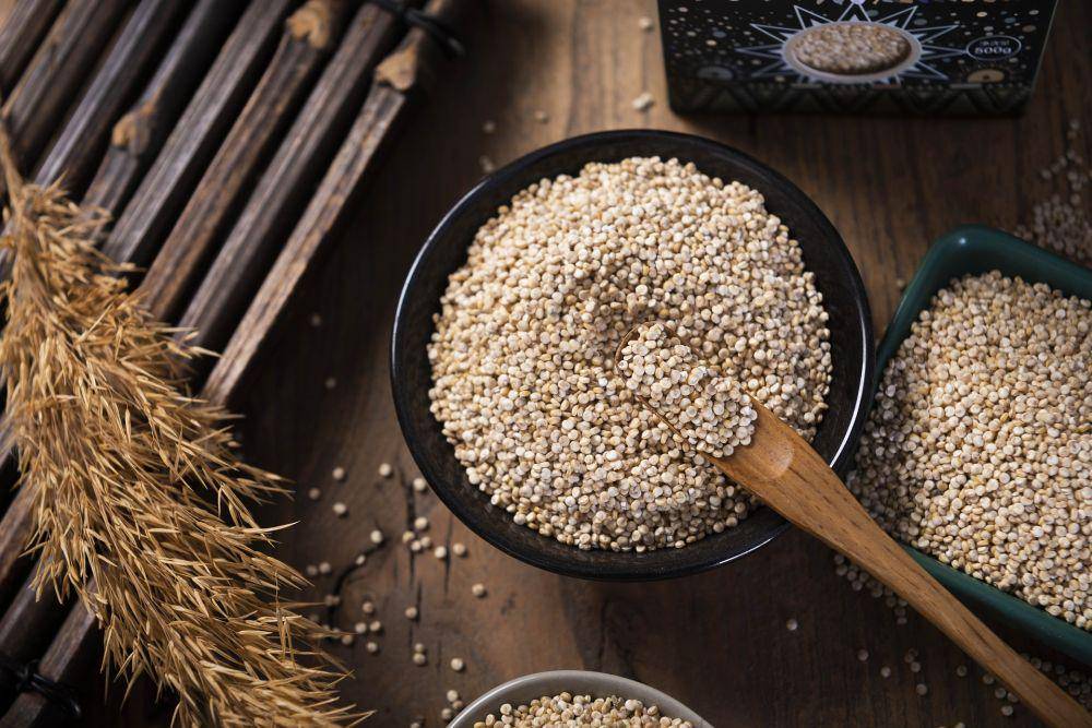 biji quinoa (pixabay.com/we-o_rd35ghczdq1090c5m)