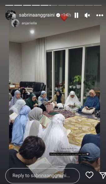 potret tahlilan ibu Sabrina Anggraini (instagram.com/sabrinaanggraini)