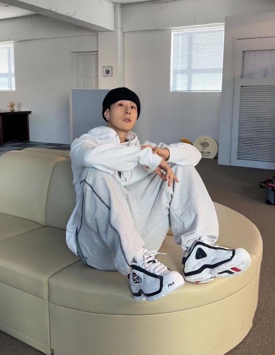pH-1 (instagram.com/ph1boyyy)