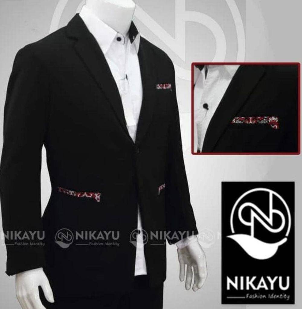 Blazer Batik eTniC - Jas Pria Cowok Slimfit Kombinasi Batik Hitam 2017 (tokopedia.com/NiaShopp1)