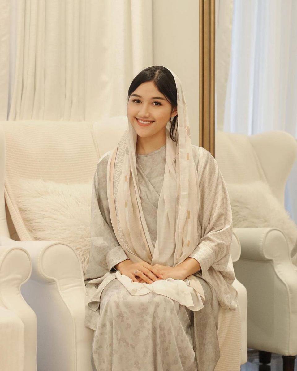 potret Erina Gudono berhijab (instagram.com/erinagudono)