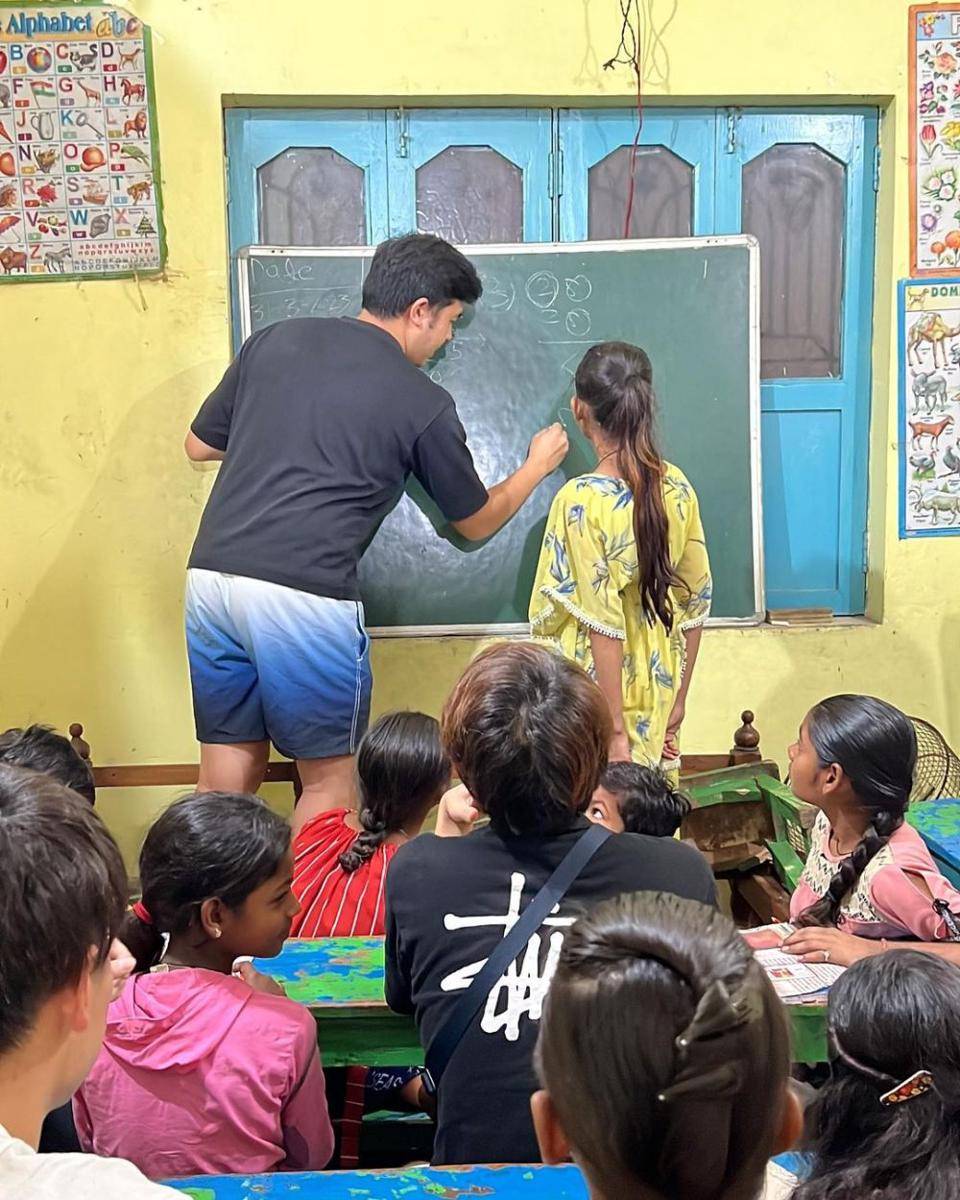 Jerome Polin jadi guru di India (instagram.com/jeromepolin)