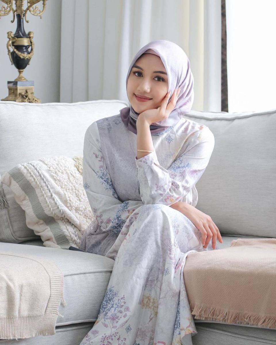 potret Erina Gudono berhijab (instagram.com/erinagudono)