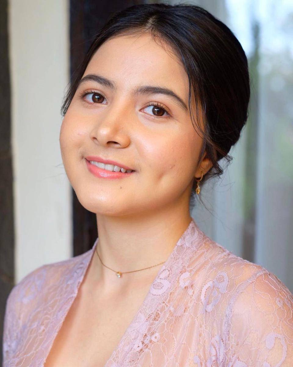 potret Bulan Sutena (instagram.com/bulansutena)