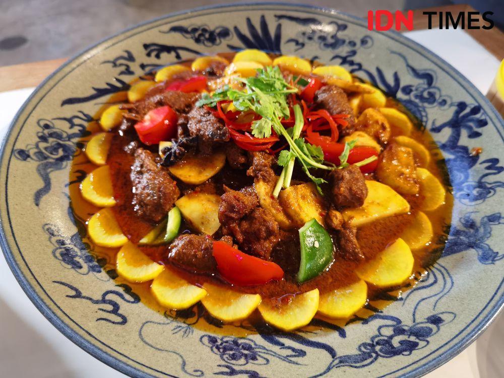 Nyicip Duck Dapanji, Menu Buka Puasa ala Muslim Uighur Pertama di Solo