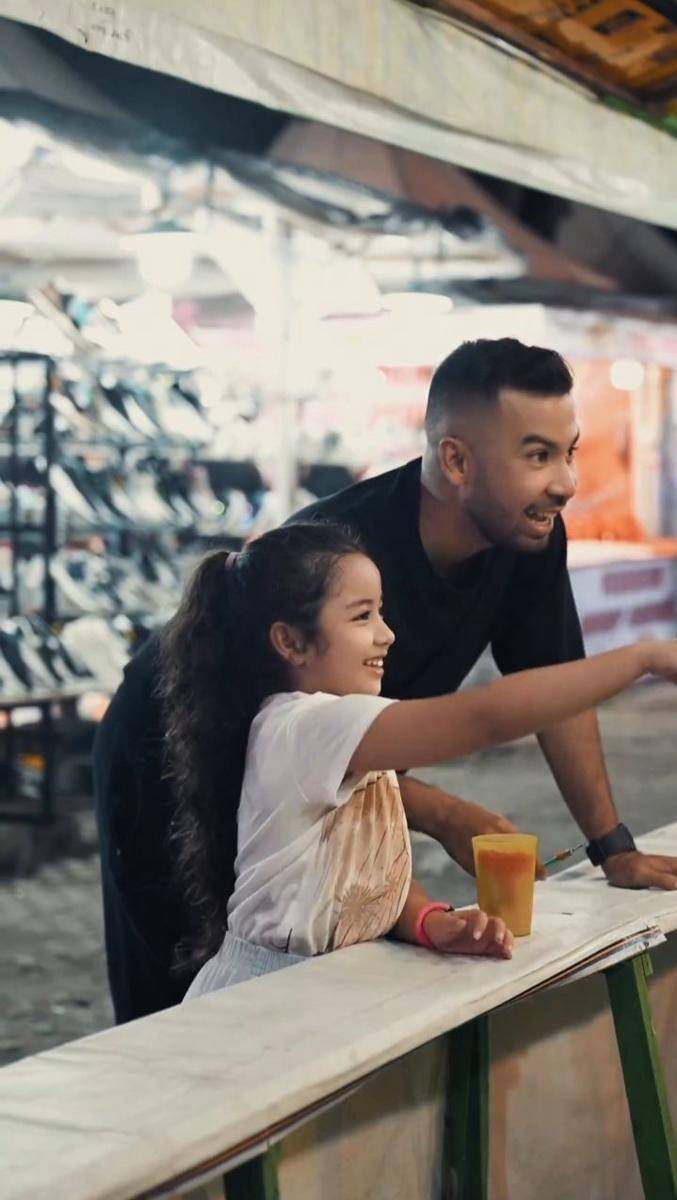 potret Hassan Alaydrus dan Miwa di malam (instagram.com/hassanalaydrus)